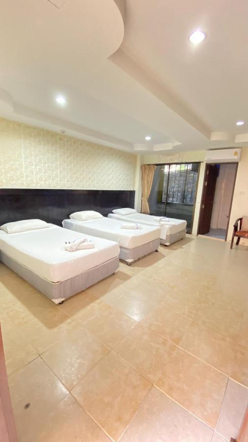 Hill Side Patong Hotel Esterno foto