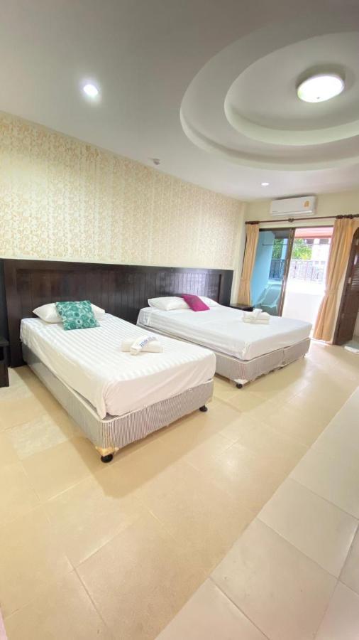 Hill Side Patong Hotel Esterno foto