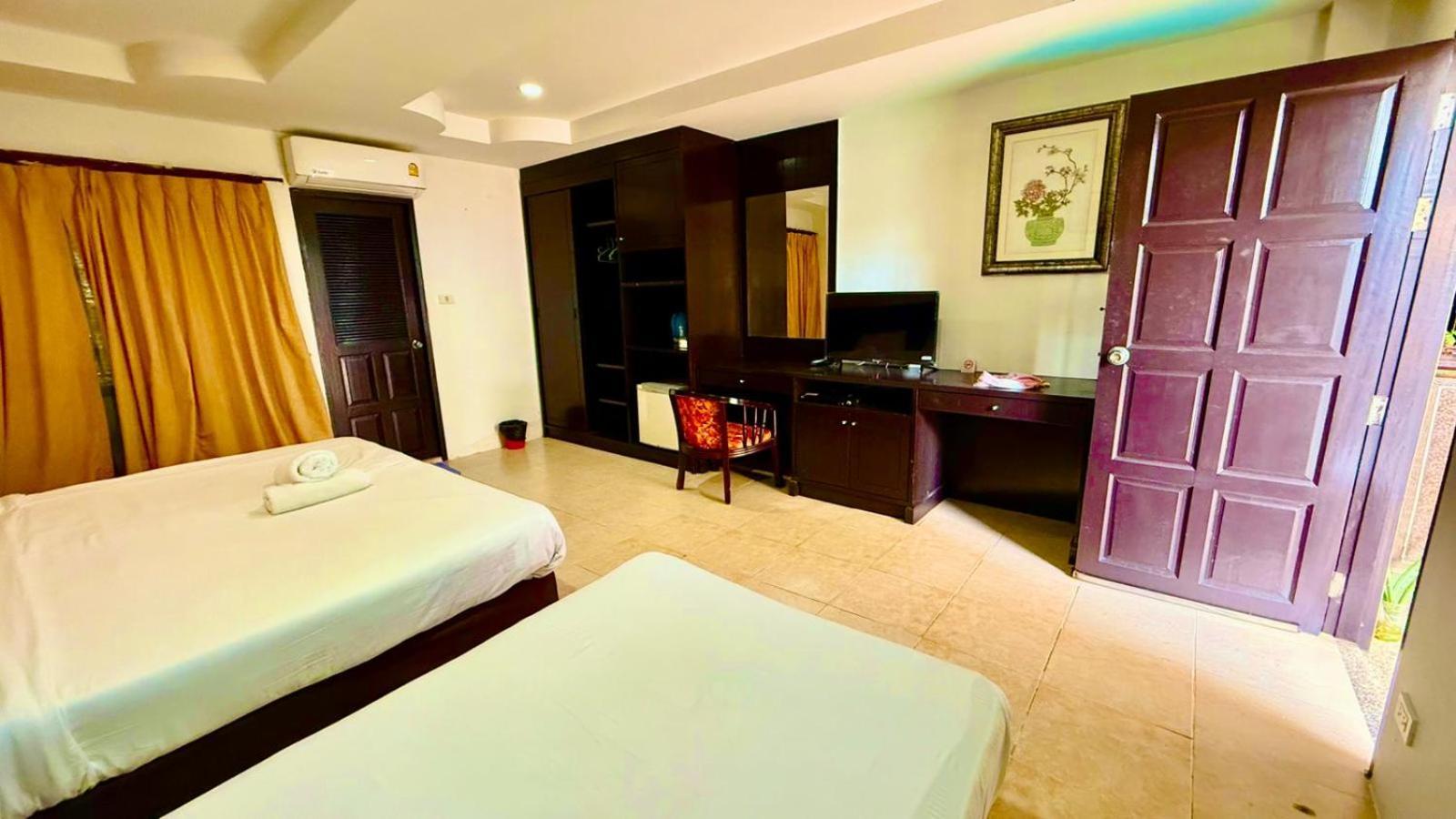 Hill Side Patong Hotel Esterno foto